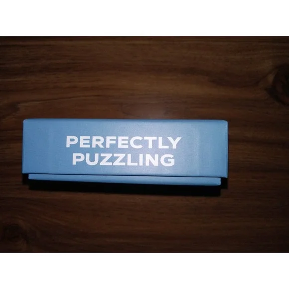 Perfectly Puzzling 100 Piece Christmas Dog Jigsaw Puzzle - Picture 8 of 12